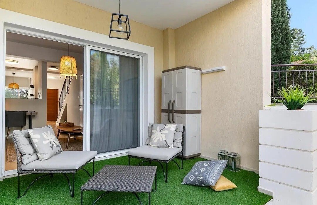 Imaginea Phaedrus Living: Modern Heights Luxury Townhouse 4*